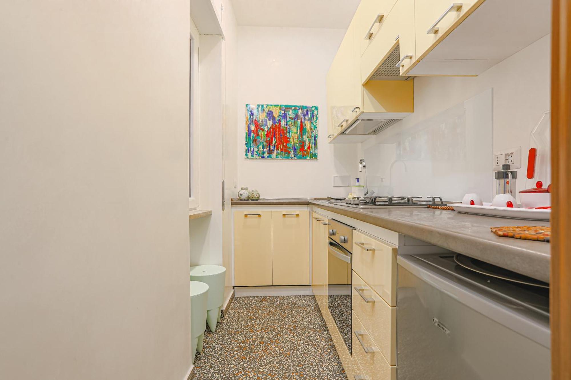 Piano 2 Apartment Rome